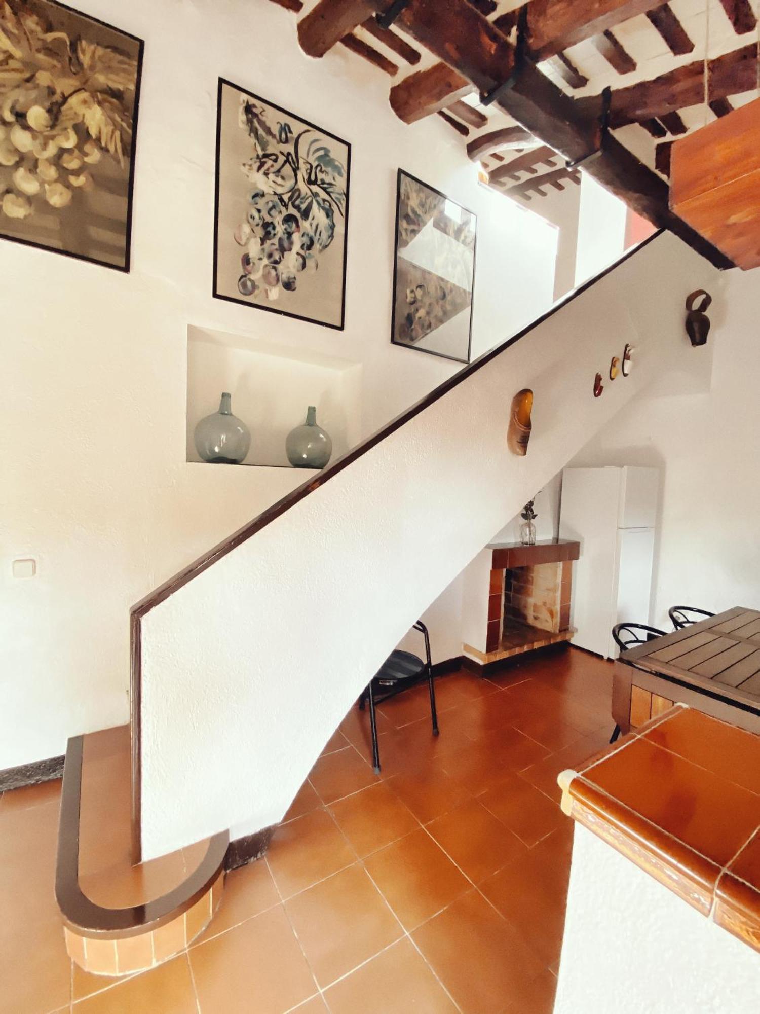 Masia Olivera Sant Pau d'Ordal Bilik gambar