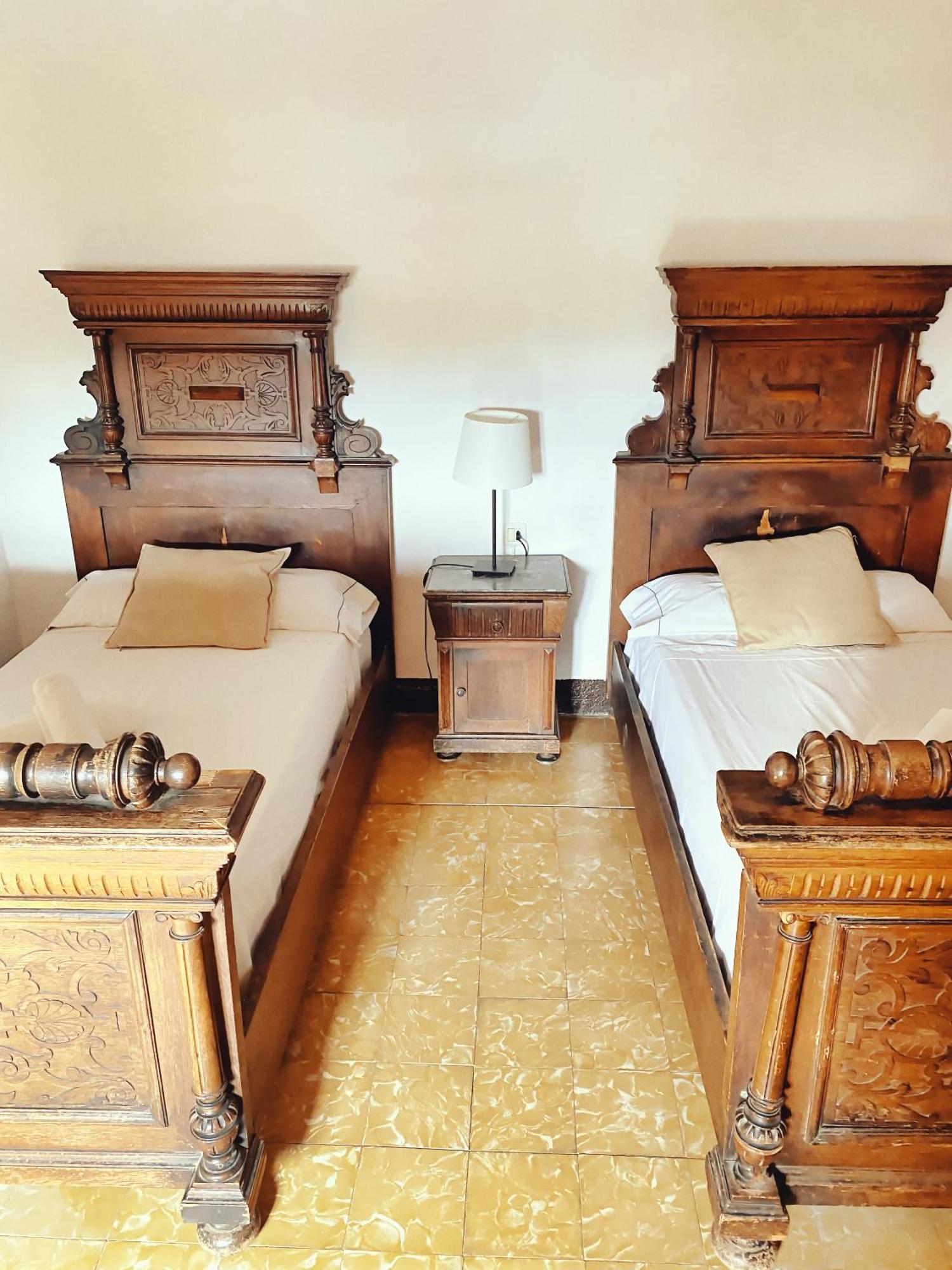 Masia Olivera Sant Pau d'Ordal Bilik gambar